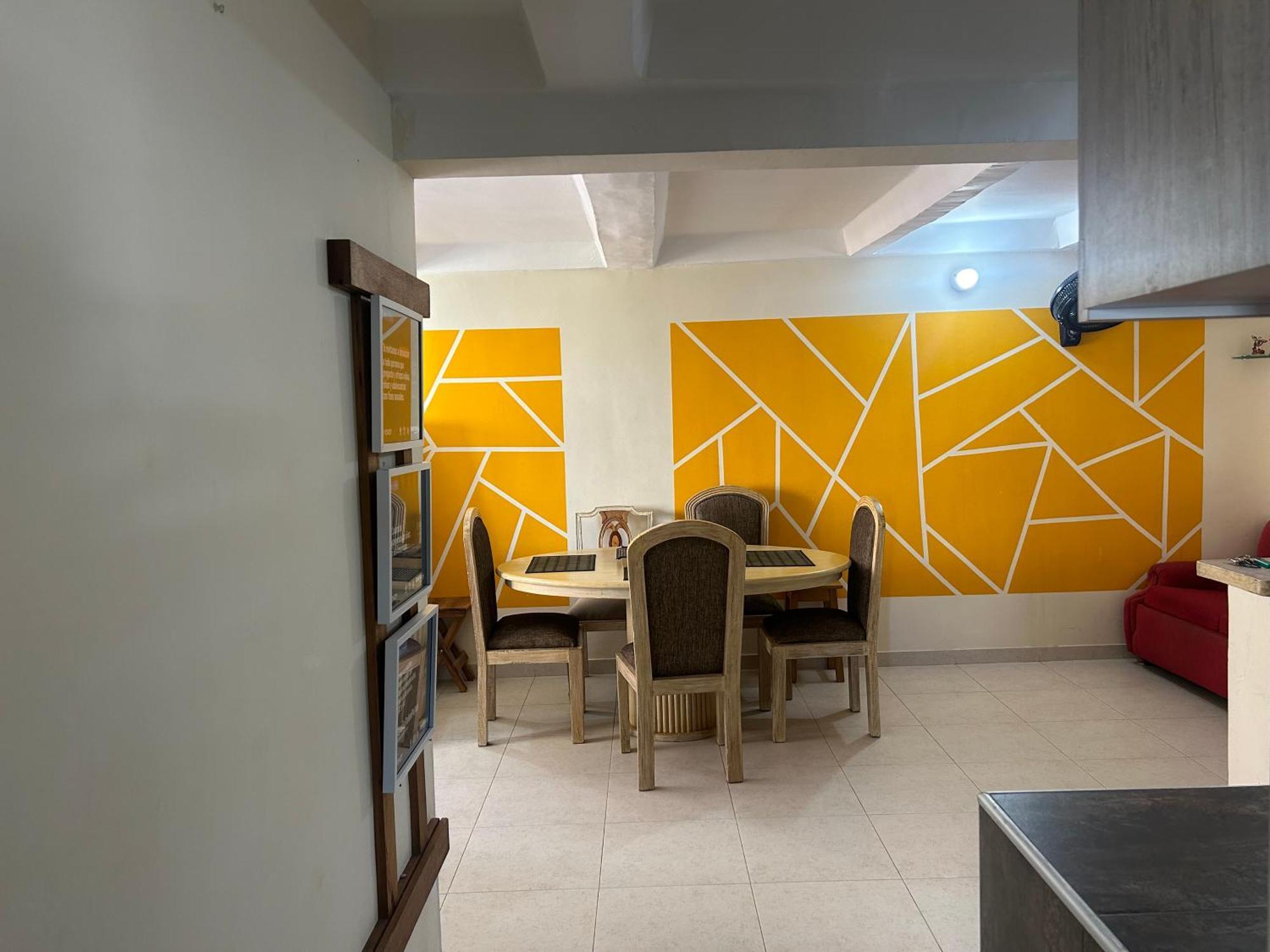 Eco Friendly Cozy Bunk With Private Bath Near Airport Guest house Cartagena
